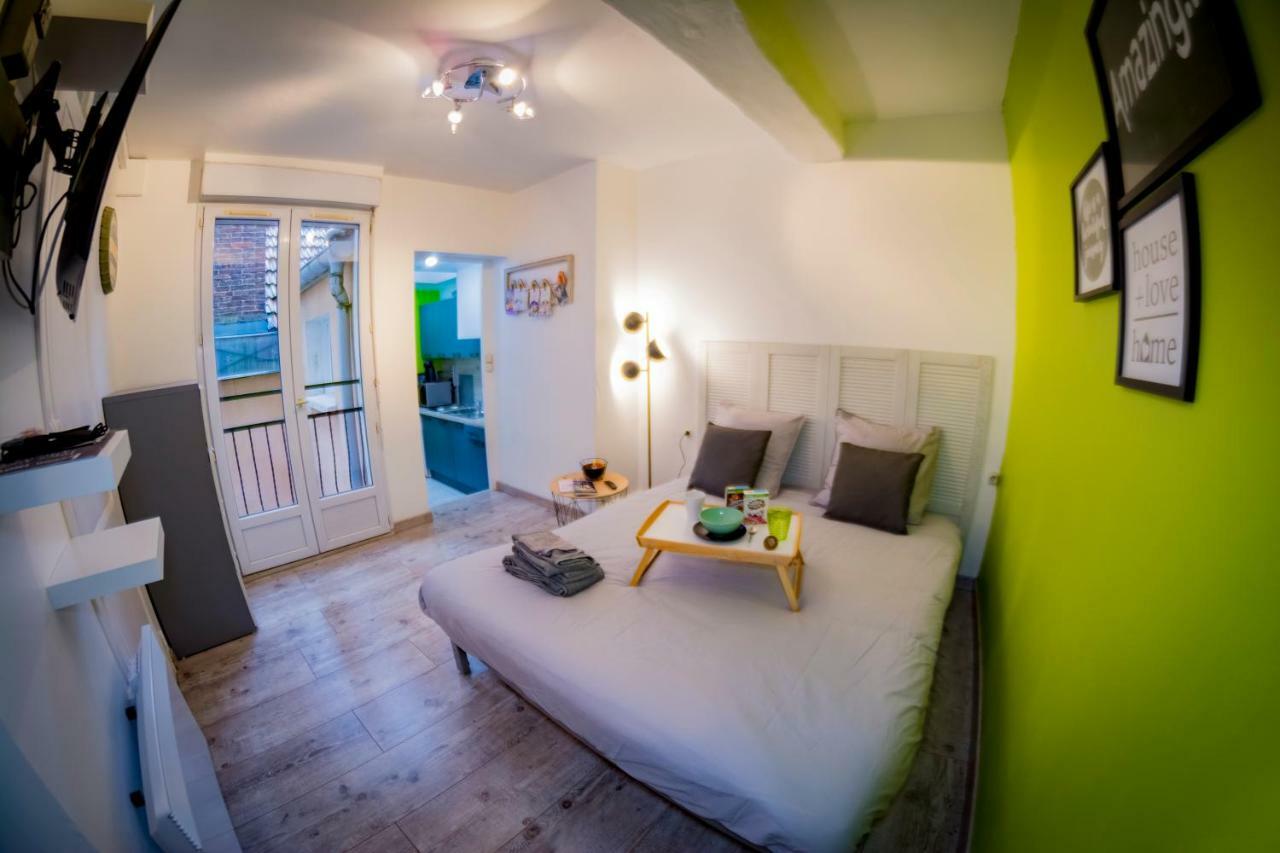 CHEVAL DE TROYES - Ecrin de calme - HYPER CENTRE Apartment Exterior foto